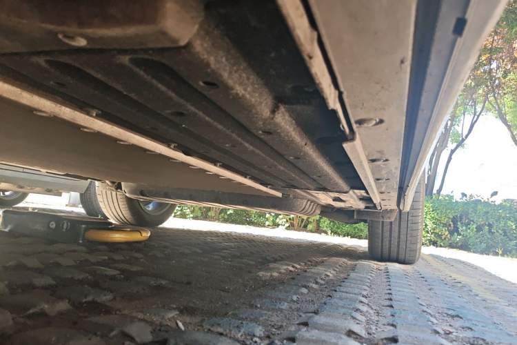 Used Li Auto L7 2023 Air model Chassis Front Left