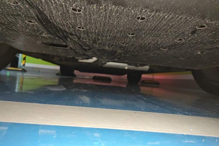 Used Li Auto L7 2023 Pro Model Chassis Front