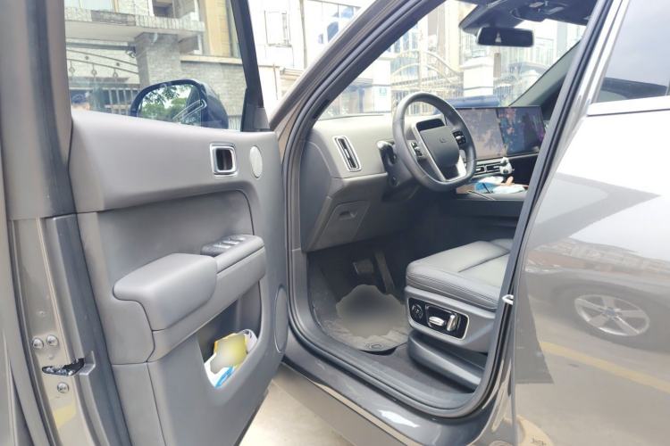 Used Li Auto L7 2023 Pro Model Driver Seat