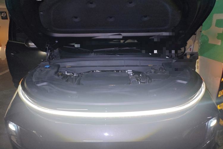 Used Li Auto L7 2023 Max model Engine Bay