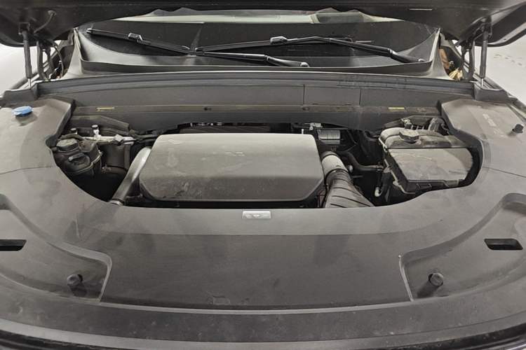 Used Li Auto L7 2023 Air model Engine Bay