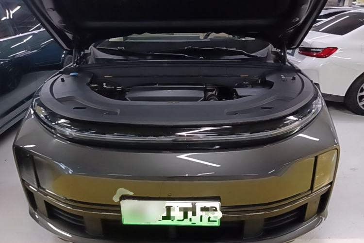 Used Li Auto L7 2023 Max model Engine Bay