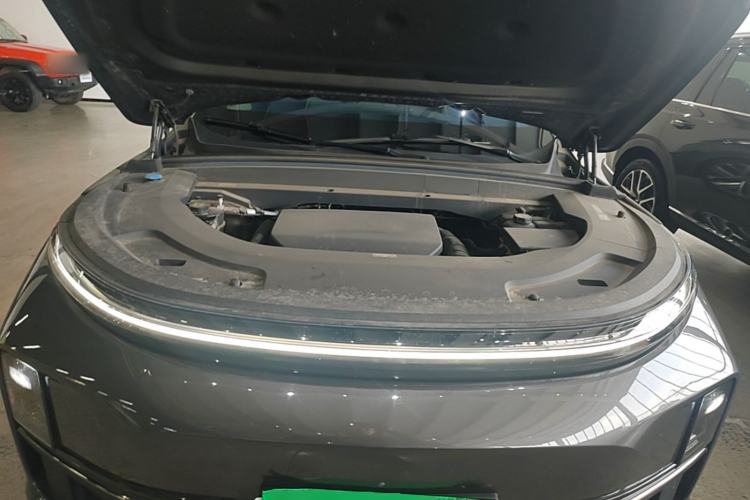 Used Li Auto L7 2023 Pro Model Engine Bay