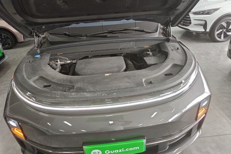 Used Li Auto L7 2023 Pro Model Engine Bay