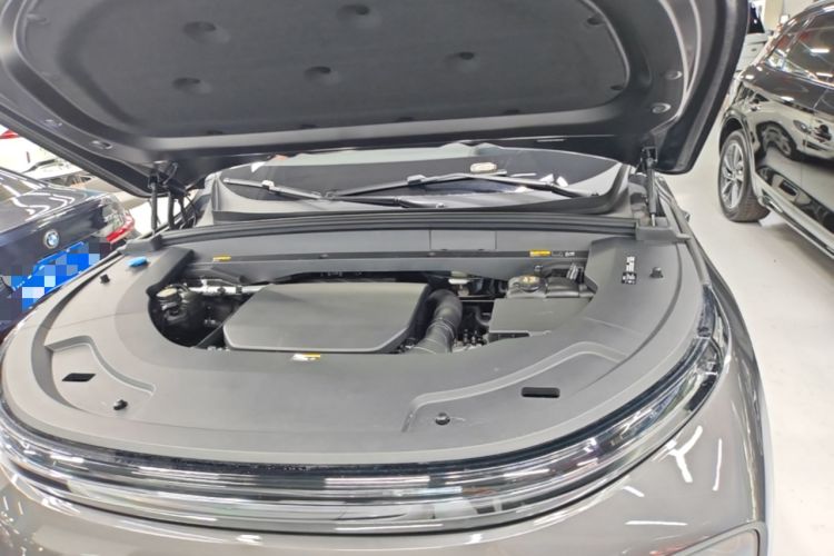 Used Li Auto L7 2023 Air model Engine Bay
