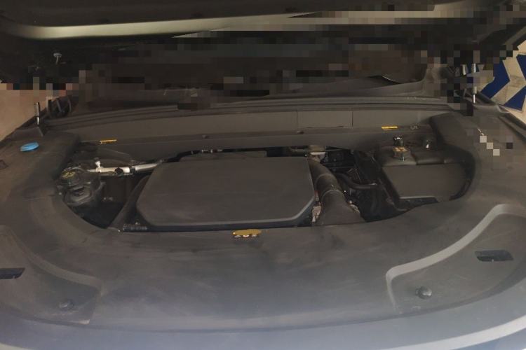 Used Li Auto L7 2023 Max model Engine Bay