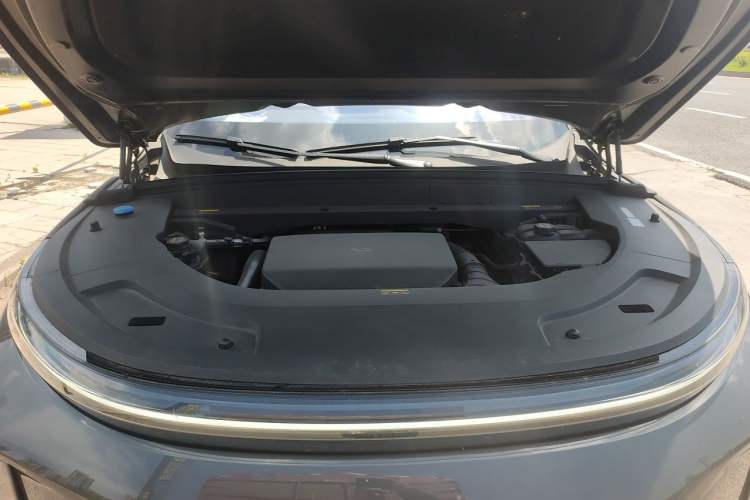 Used Li Auto L7 2023 Air model Engine Bay