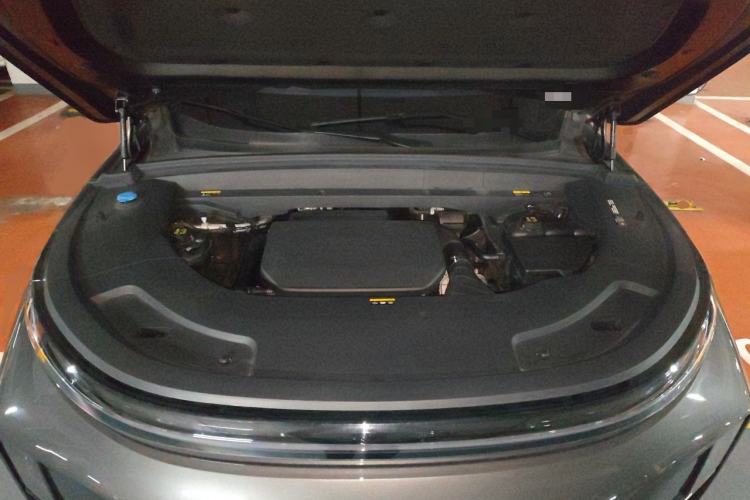 Used Li Auto L7 2023 Air model Engine Bay