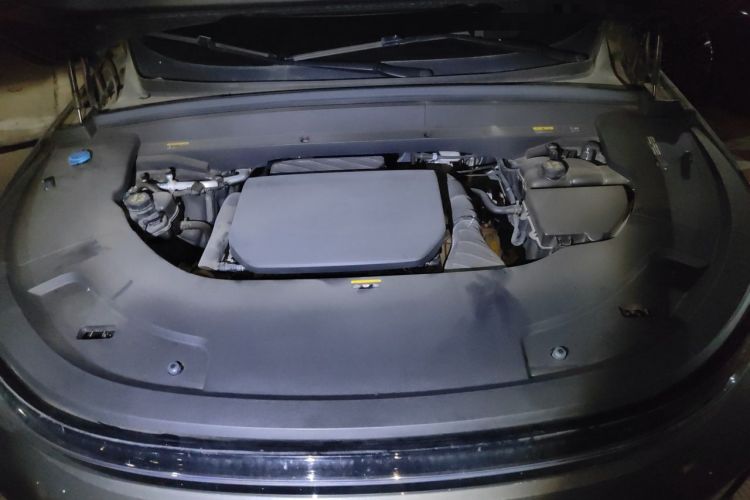 Used Li Auto L7 2023 Air model Engine Bay