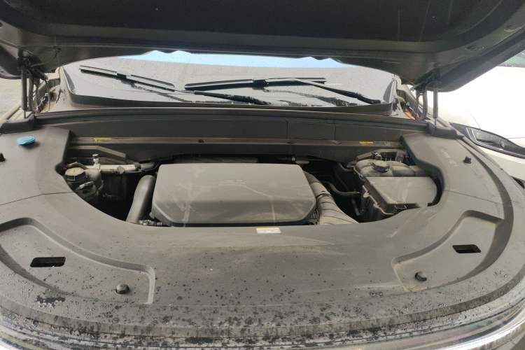 Used Li Auto L7 2023 Max model Engine Bay
