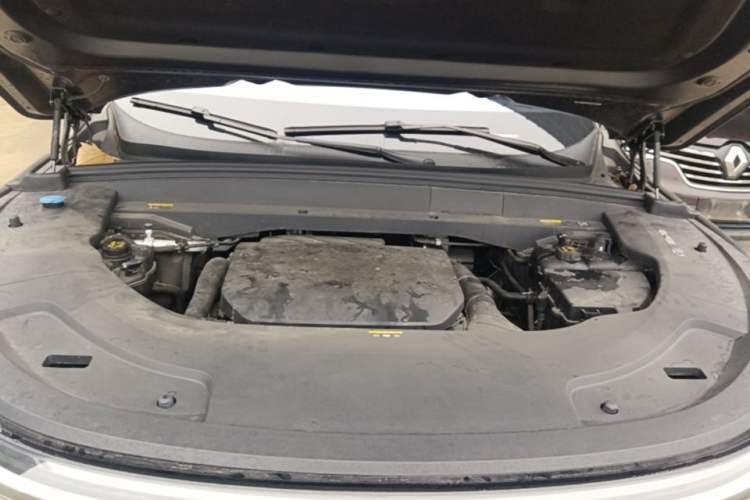 Used Li Auto L7 2023 Air model Engine Bay