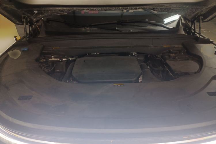 Used Li Auto L7 2023 Air model Engine Bay
