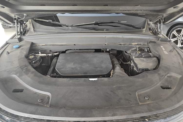 Used Li Auto L7 2023 Air model Engine Bay