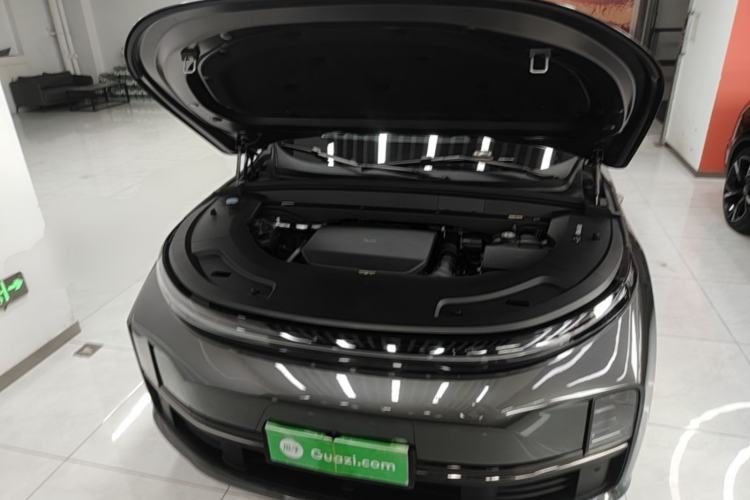 Used Li Auto L7 2023 Pro Model Engine Bay