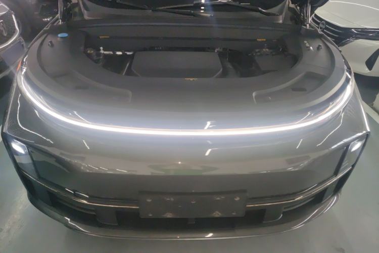 Used Li Auto L7 2023 Pro Model Engine Bay