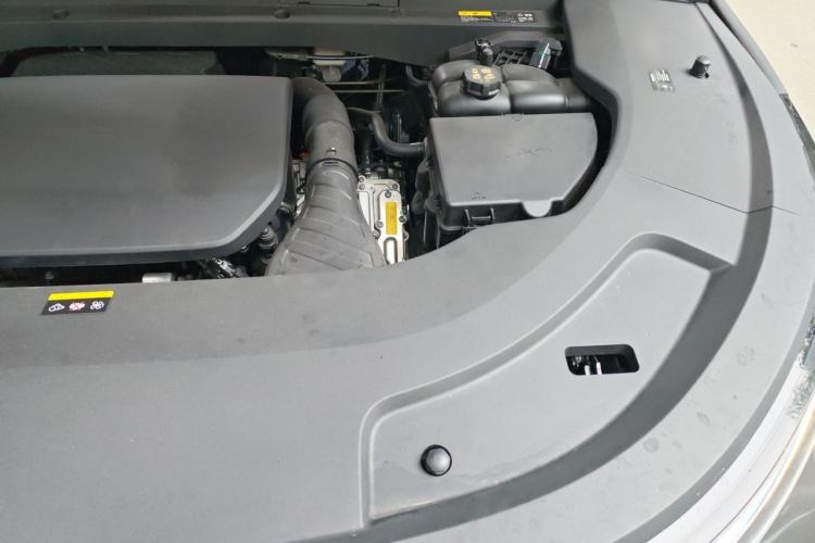 Used Li Auto L7 2023 Max model Engine Bay Left
