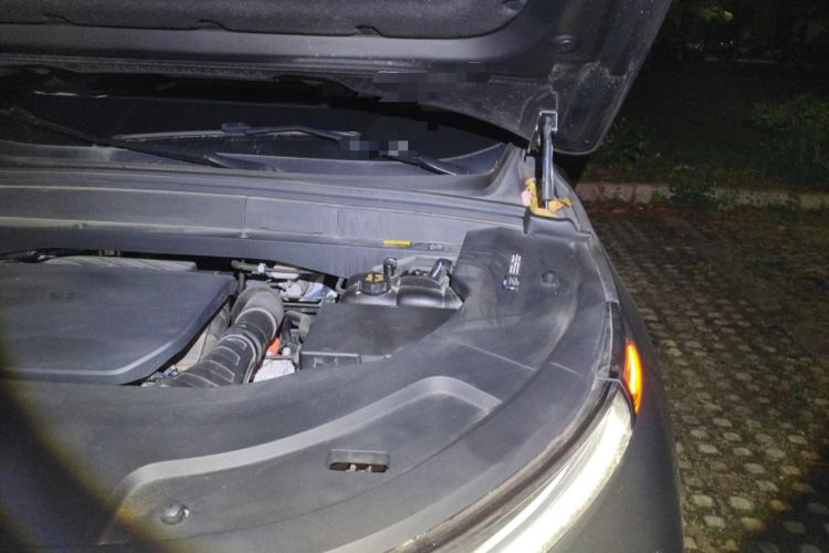 Used Li Auto L7 2023 Max model Engine Bay Left