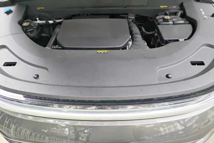 Used Li Auto L7 2023 Max model Engine Bay