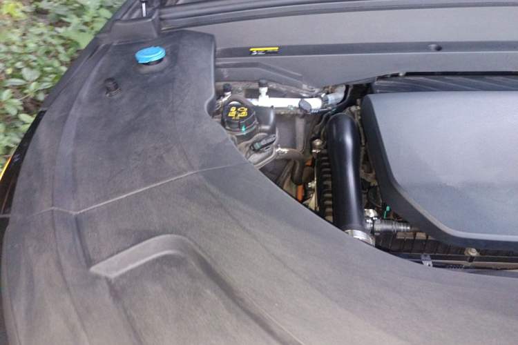 Used Li Auto L7 2023 Air model Engine Bay Right