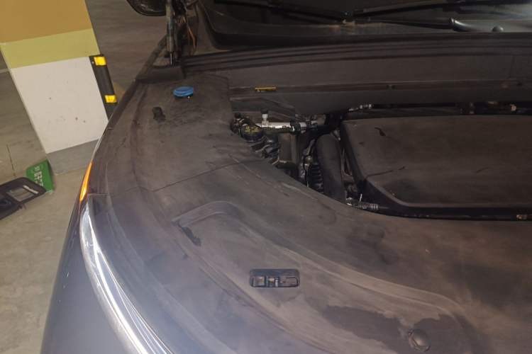 Used Li Auto L7 2023 Air model Engine Bay Right