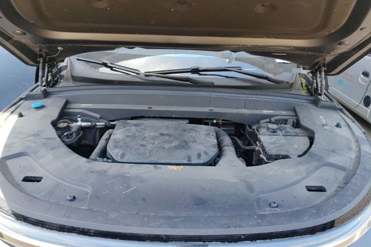 Used Li Auto L7 2023 Air model Engine Bay