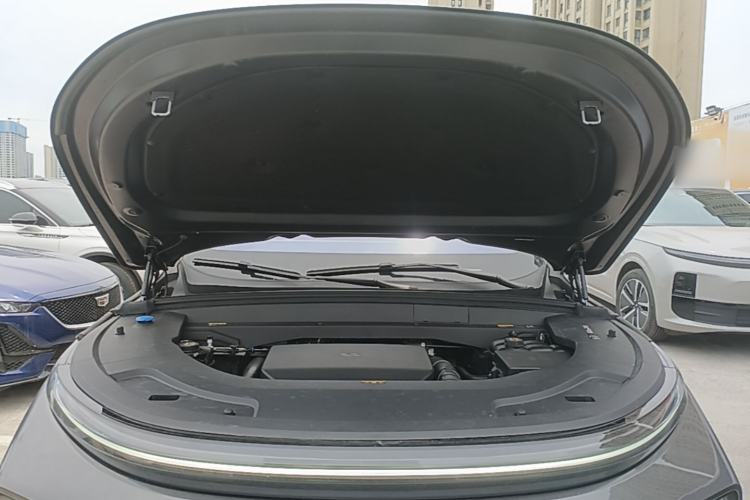 Used Li Auto L7 2023 Air model Engine Bay
