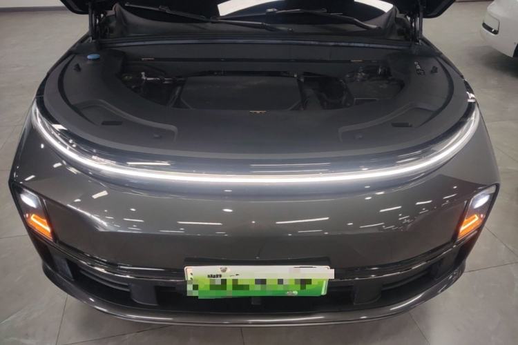 Used Li Auto L7 2023 Pro Model Engine Bay