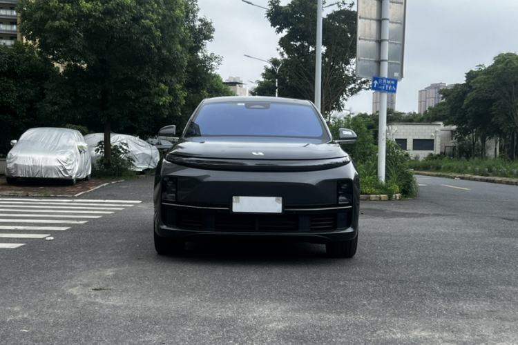 Used Li Auto L7 2023 Pro Model Exterior 1