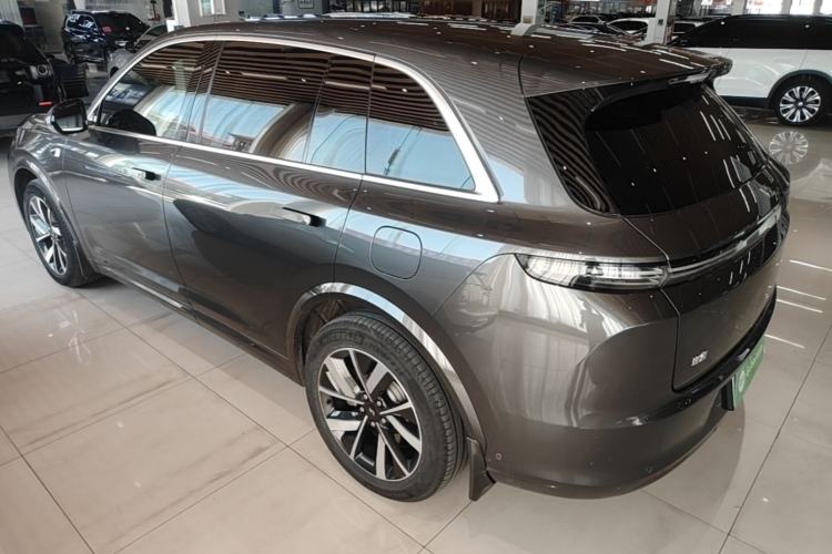 Used Li Auto L7 2023 Air model Exterior 2