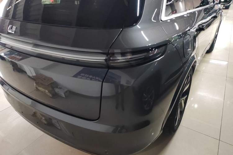 Used Li Auto L7 2023 Pro Model Exterior 3