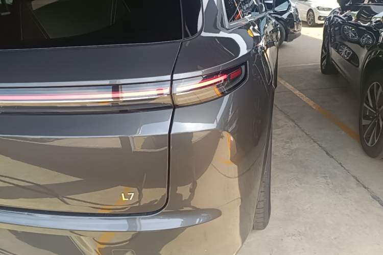 Used Li Auto L7 2023 Max model Exterior 3