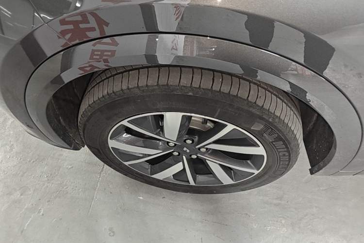 Used Li Auto L7 2023 Air model Exterior 4
