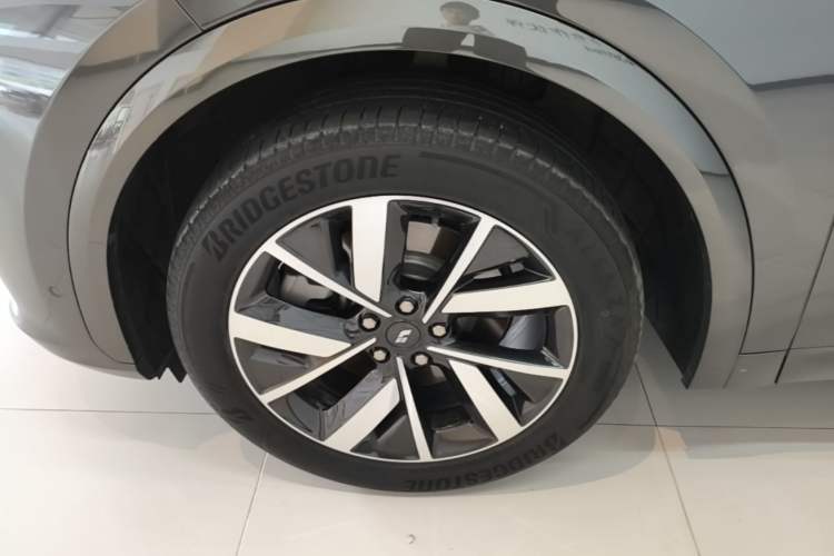 Used Li Auto L7 2023 Air model Exterior 4