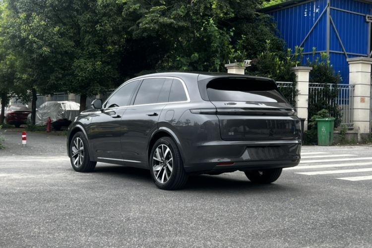 Used Li Auto L7 2023 Pro Model Exterior 5