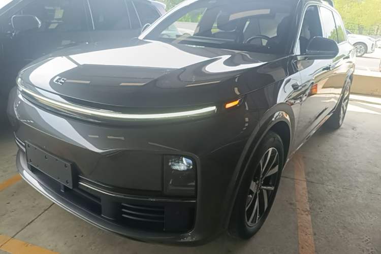 Used Li Auto L7 2023 Max model Guazi used car, China used car export, Used car for sale, Used cars, Cheapest cars for sale