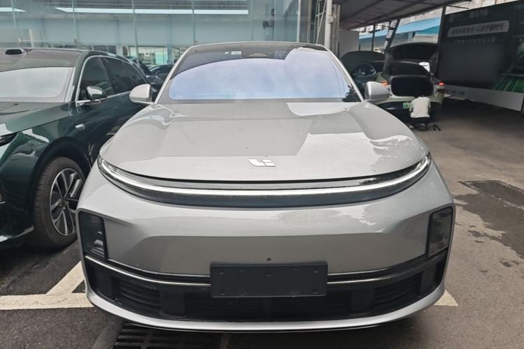 Used Li Auto L7 2023 Pro Model Front
