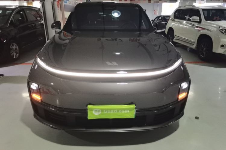 Used Li Auto L7 2023 Pro Model Front