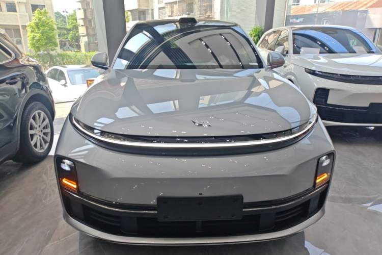 Used Li Auto L7 2023 Max model Front