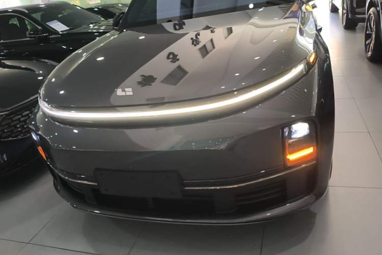 Used Li Auto L7 2023 Pro Model Front