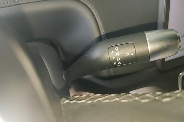 Used Li Auto L7 2023 Pro Model Gear Lever