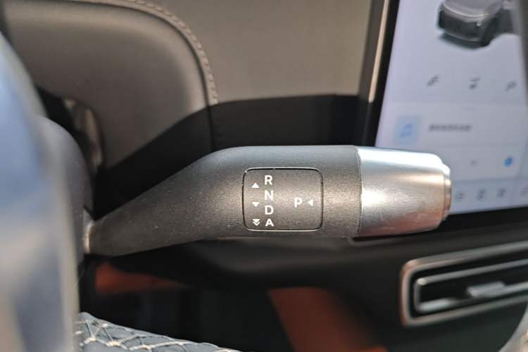 Used Li Auto L7 2023 Air model Gear Lever