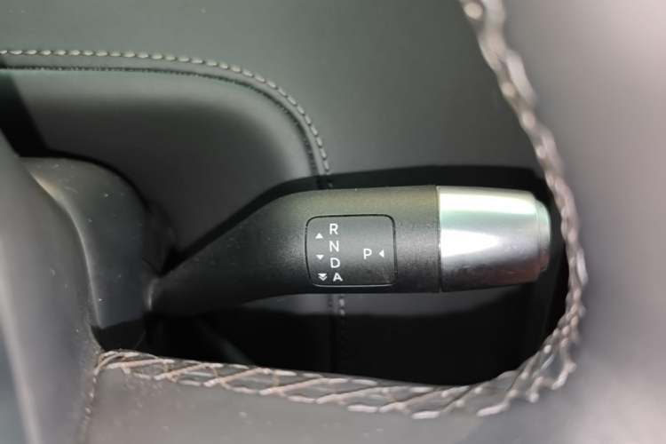 Used Li Auto L7 2023 Air model Gear Lever