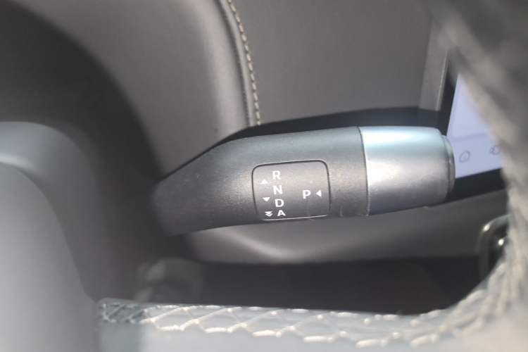 Used Li Auto L7 2023 Air model Gear Lever