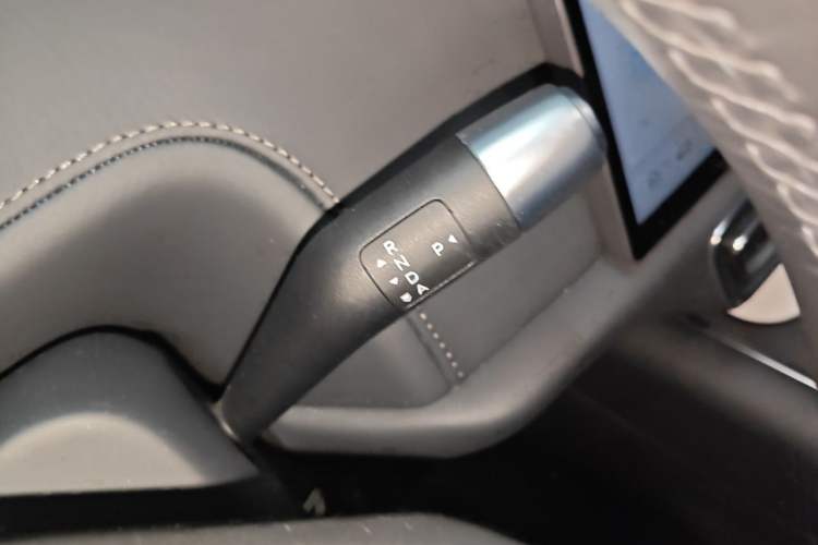 Used Li Auto L7 2023 Air model Gear Lever