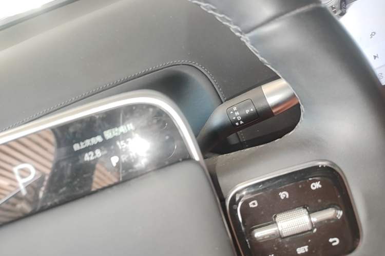 Used Li Auto L7 2023 Air model Gear Lever