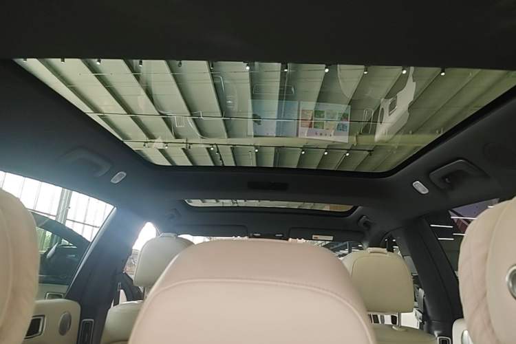 Used Li Auto L7 2023 Pro Model Headliner