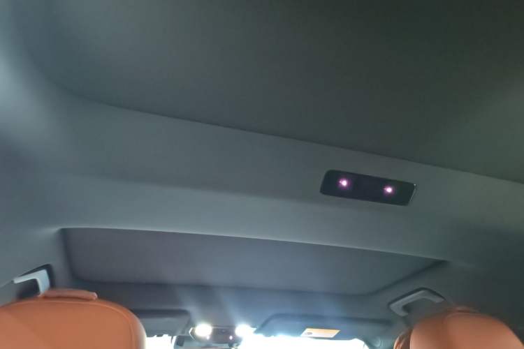 Used Li Auto L7 2023 Air model Headliner