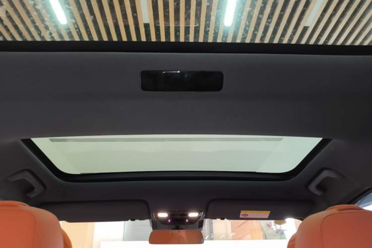 Used Li Auto L7 2023 Air model Headliner