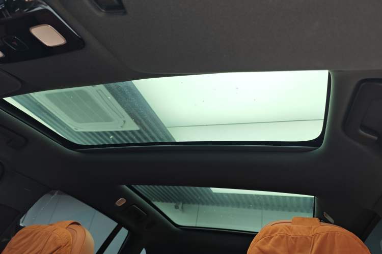 Used Li Auto L7 2023 Air model Headliner