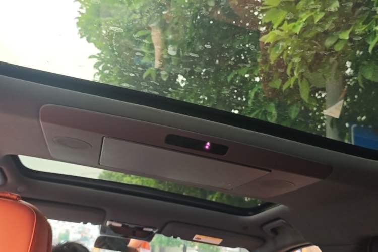 Used Li Auto L7 2023 Max model Headliner